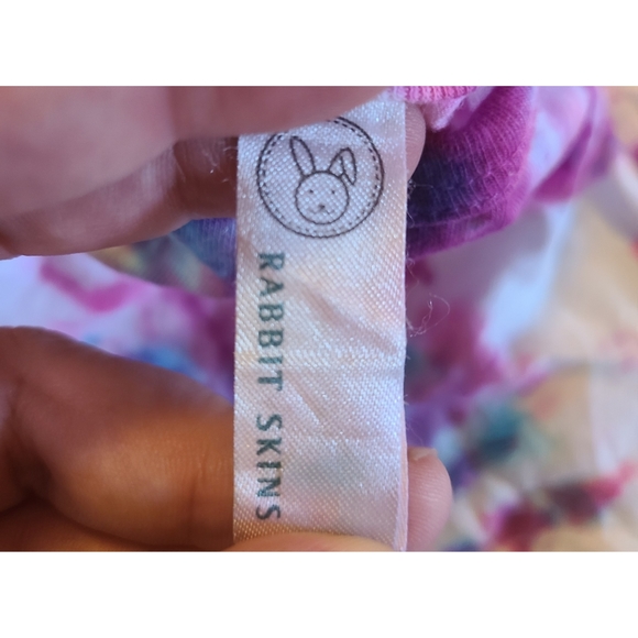 NWOT 12 Month Baby Tie Dye Onesie - Picture 3 of 3